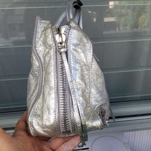 BALENCIAGA Metallic Calfskin Papier Mini A4 Tote Silver - Picture 6 of 15